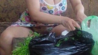 Video Viral Tante Binor Cantik Pemilik Hotel dan Restauran Surabaya Indonesia Service Client